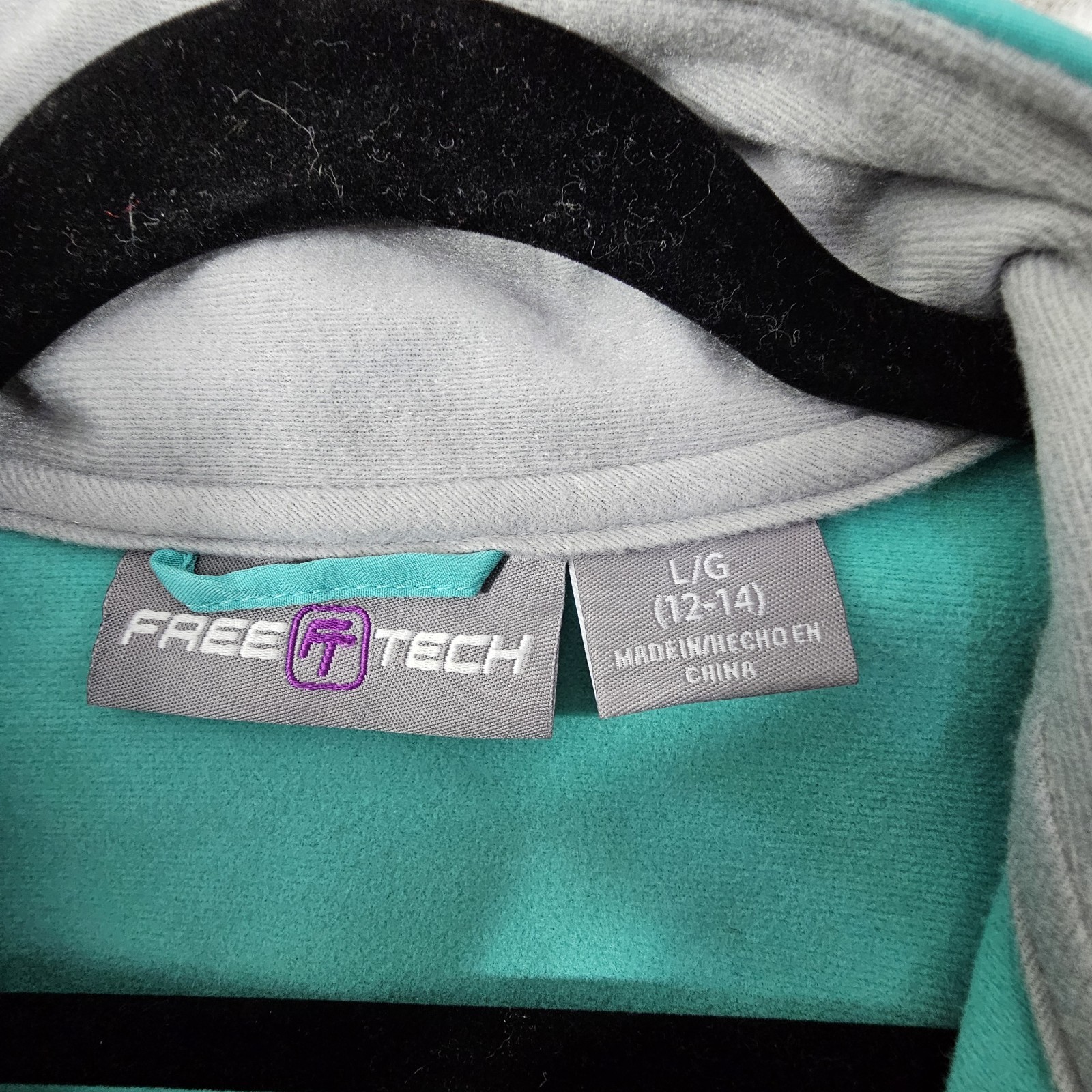 Free Tech Women’s Zip Up Jacket Size Large 12/14