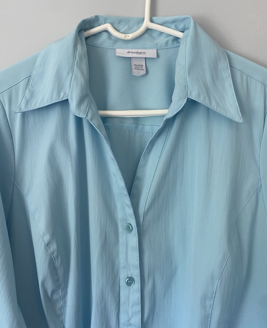Dress Barn Aqua Blue Button Pin Tuck Blouse 14/16W Tailored Silouette Business
