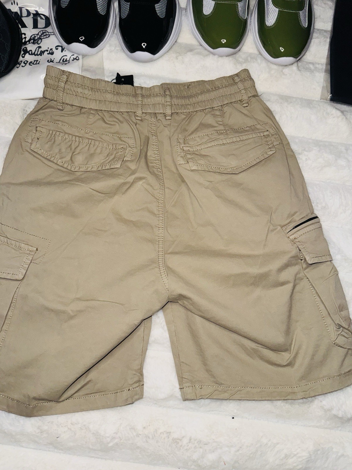 Stone Island Men’s Beige Solid Cargo Shorts Logo Patch Drawstring Zipper Pockets