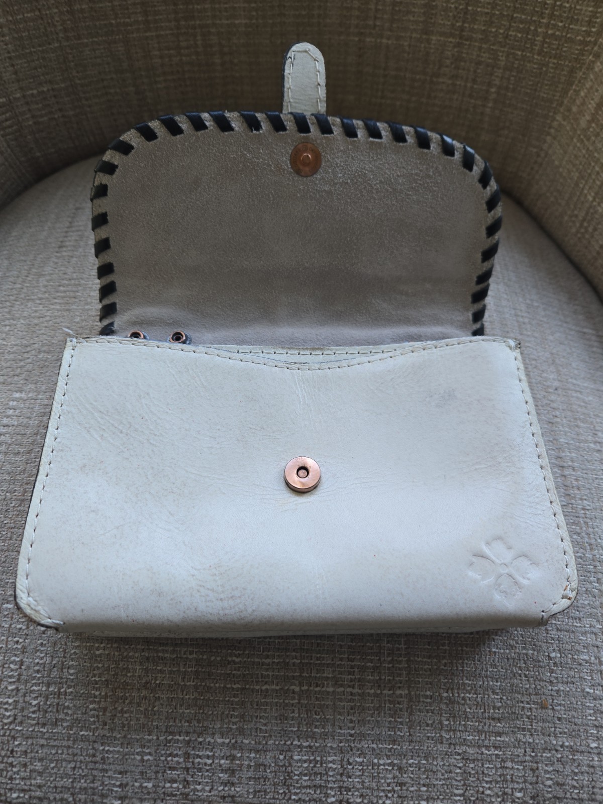 patricia nash wallet tooled White 7.75×5.5×2