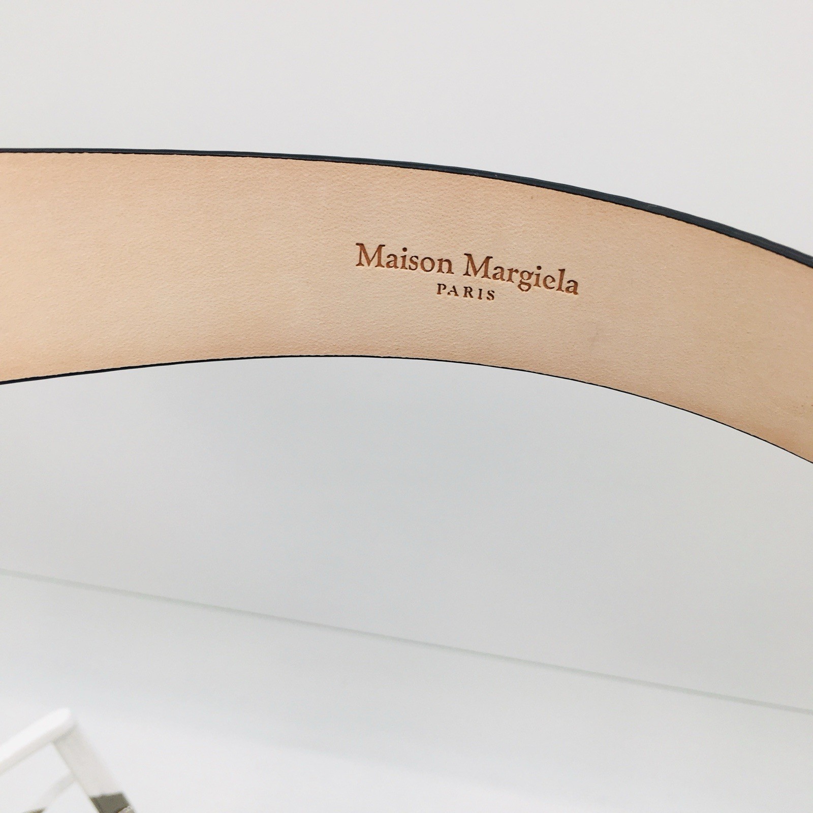 Maison Margiela SA1TP0005 P5872 T8013 Black Leather Belt