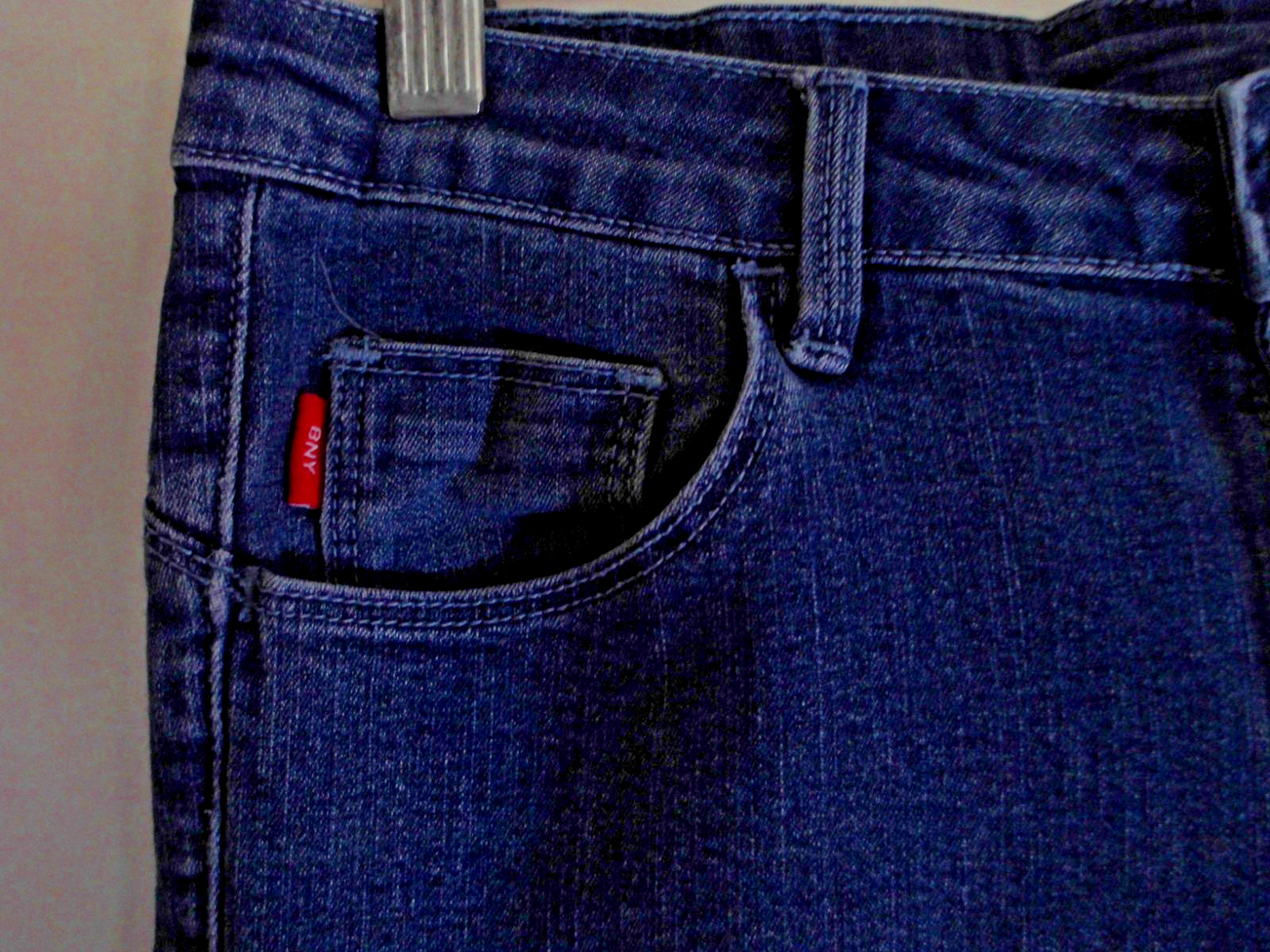 BNY JNS Women’s Ultra Skinny High Rise Jeans Size 31 (28×26 Actual) Stretch