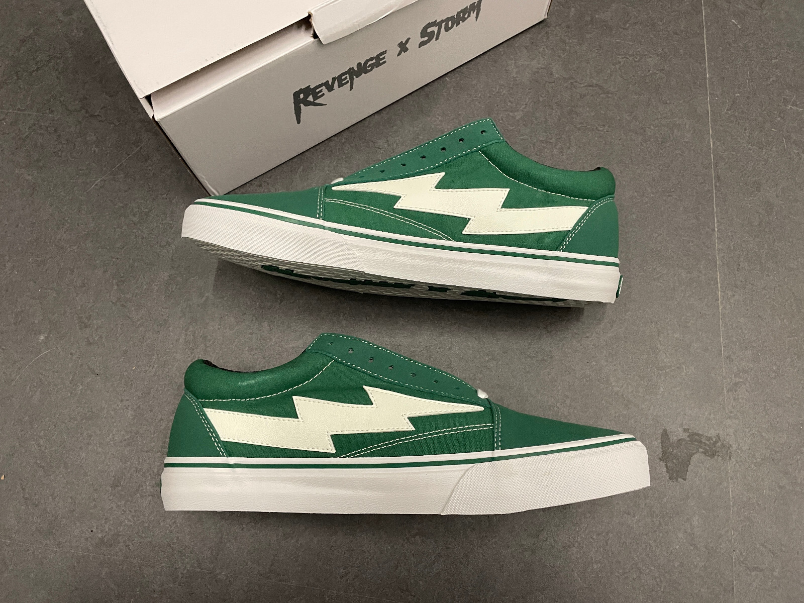 100% Authentic Revenge x Storm Vans Original Classic Green Multiple Sizes