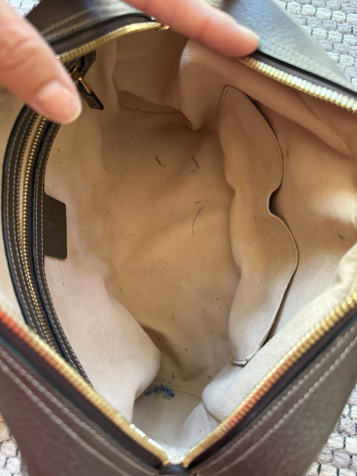 Gucci GG Supreme Monogram Ophidia Shoulder Bag