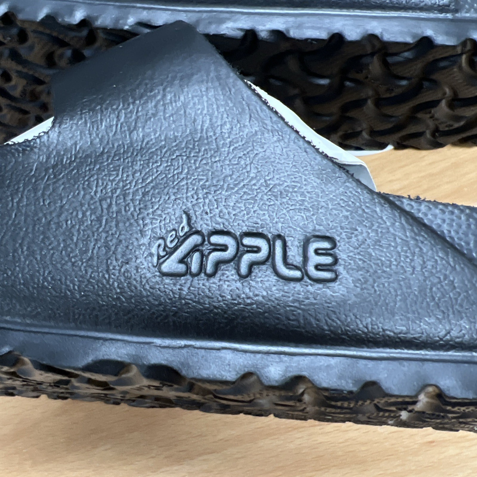 Red Apple Unisex Sandal pick your size 36-37-38-39 or 40 FAST USA SHIPPING