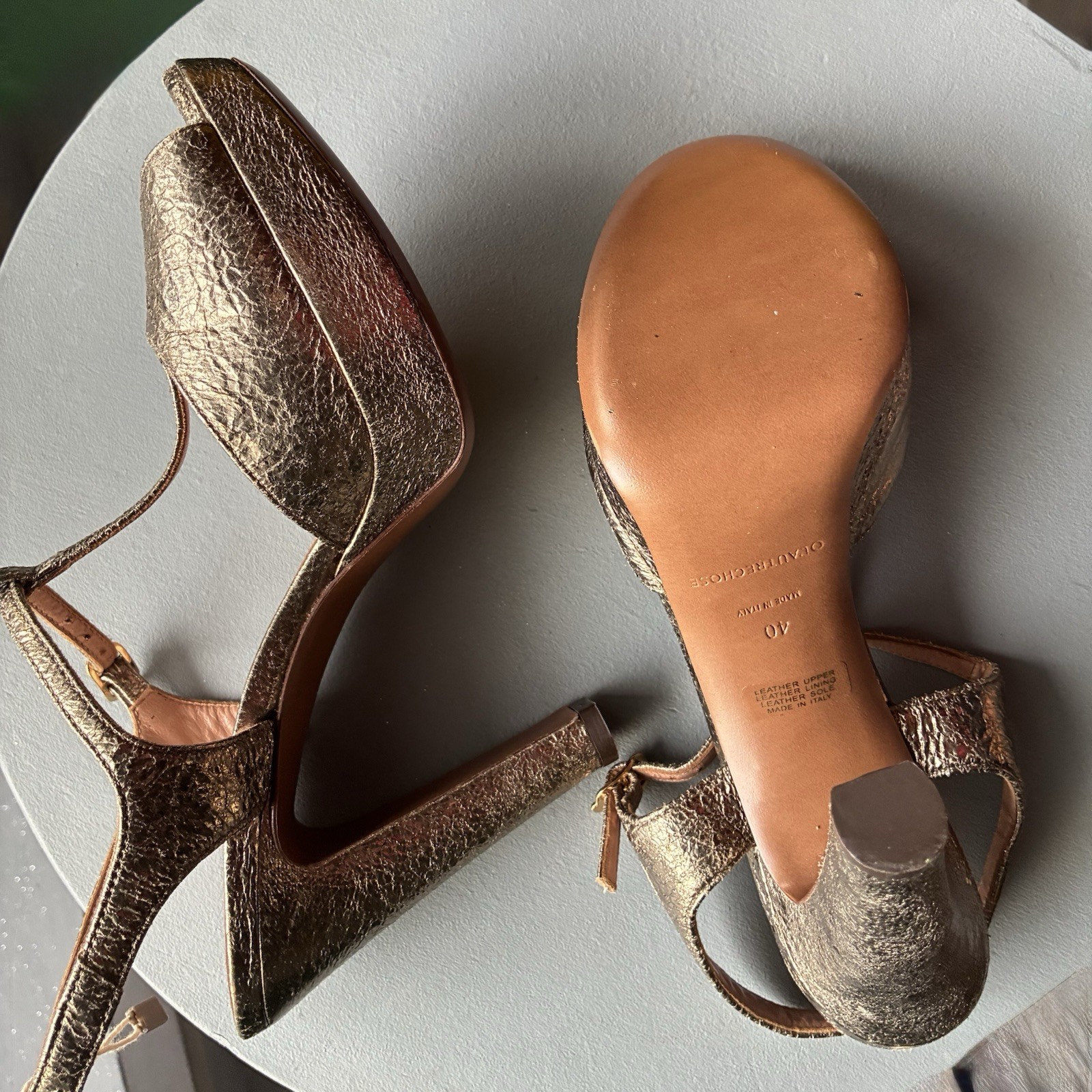 THE OTHER THING T-Strap High Heel Platform Sandal Bronze/Gold Cracklé Leather n.40