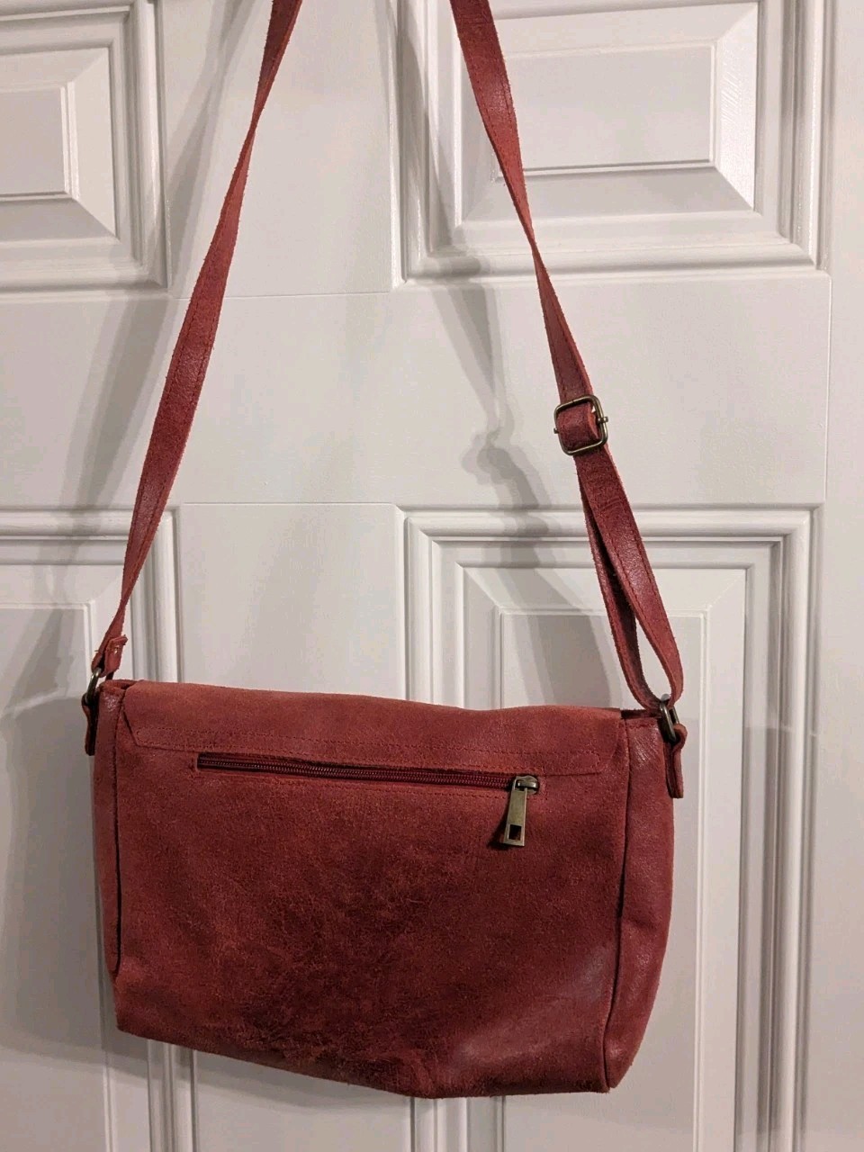 NWOT Vera Pelle Saddle Purse Red Leather Crossbody Snap Closure