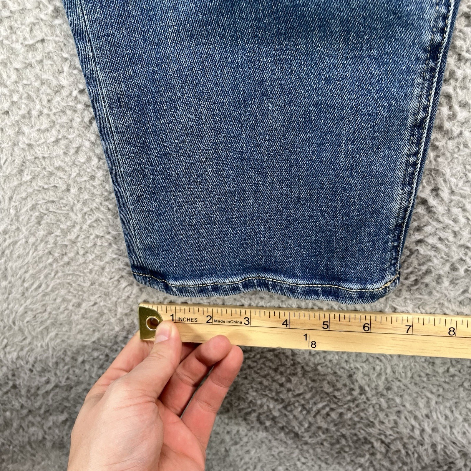 Gap Vintage High Rise Slim Jeans Womens 31 / 12R Blue Distressed Denim NWT