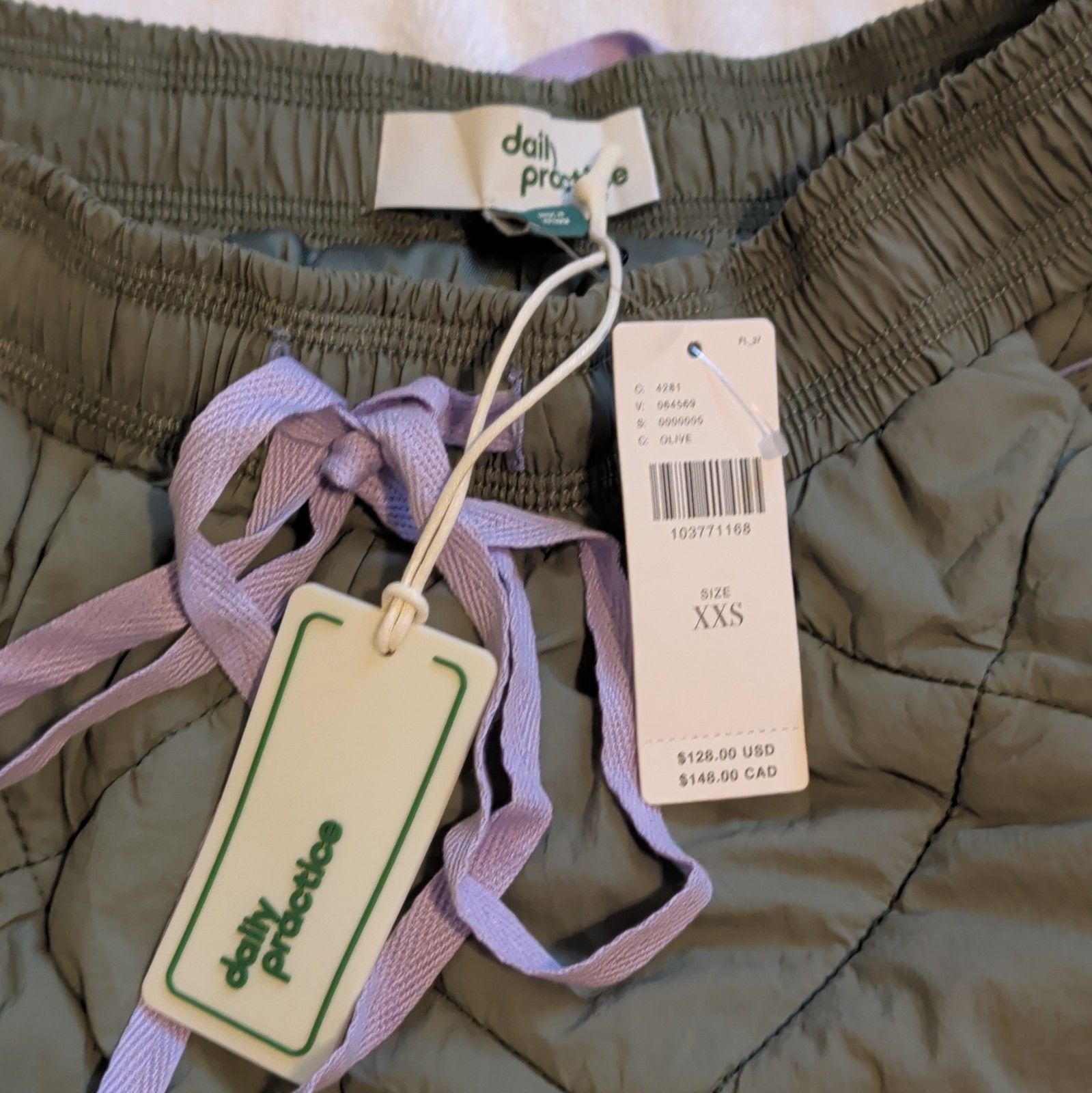 Daily Practice Women’s Green Quilted Bomber Jogger Pants