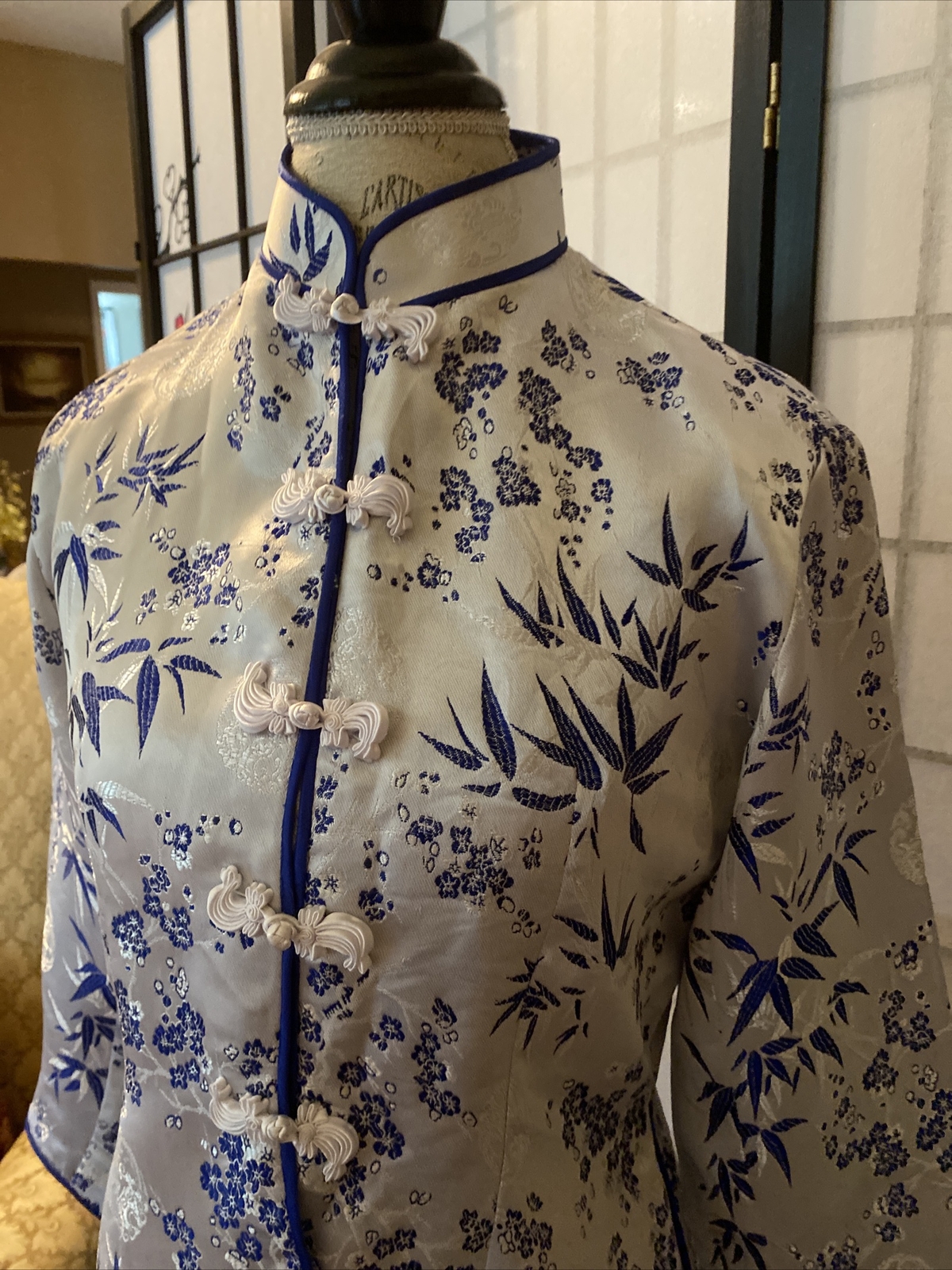 Asian Chinese-Style/Vietnamese Wom Estim. S/M Detailed Top Mandarin Col. 41 Bust