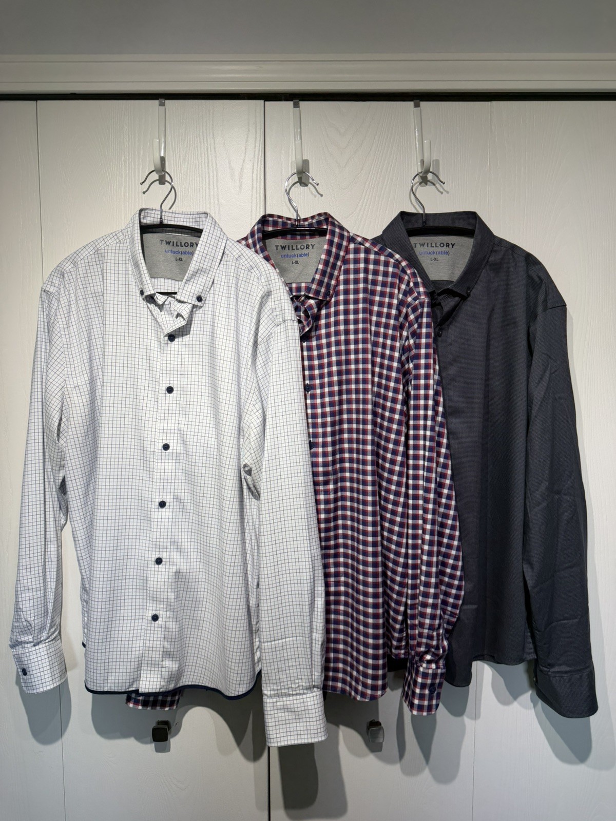 Twillory Untuck (able) Men’s L/ XL – Tailored Fit – Lot of 3