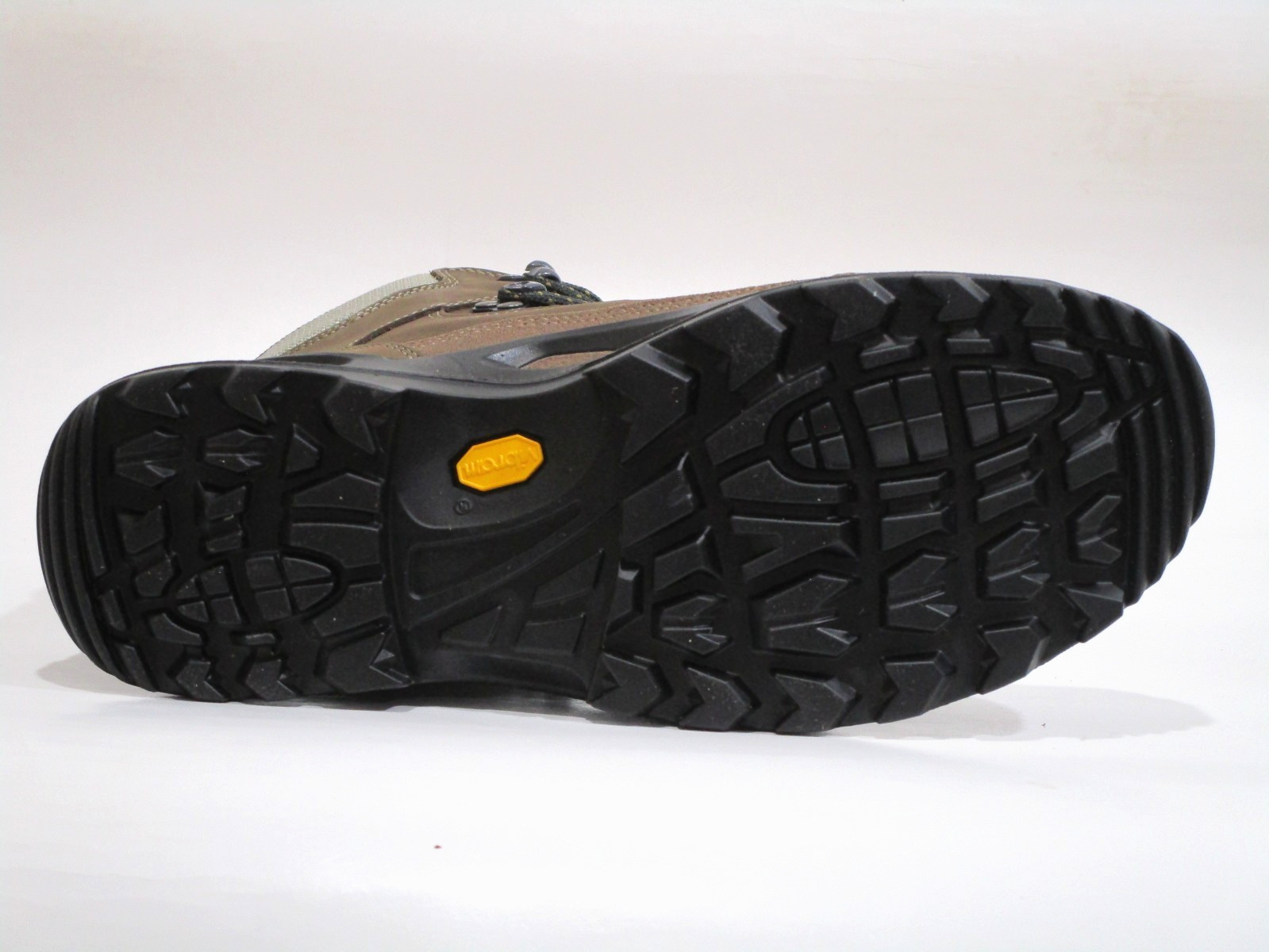 Lowa Women’s Renegade GTX Mid Gore-Tex Hiking Boot shoes, Size 9.5 W(Wide) US