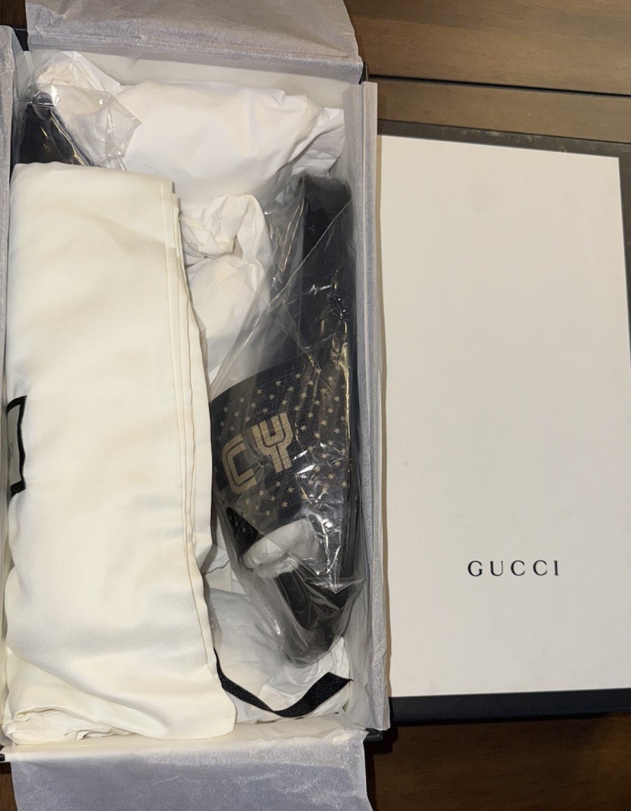 NEW GUCCI LIMITED EDITION SEGA Slides Gold/Black – (Size 8)