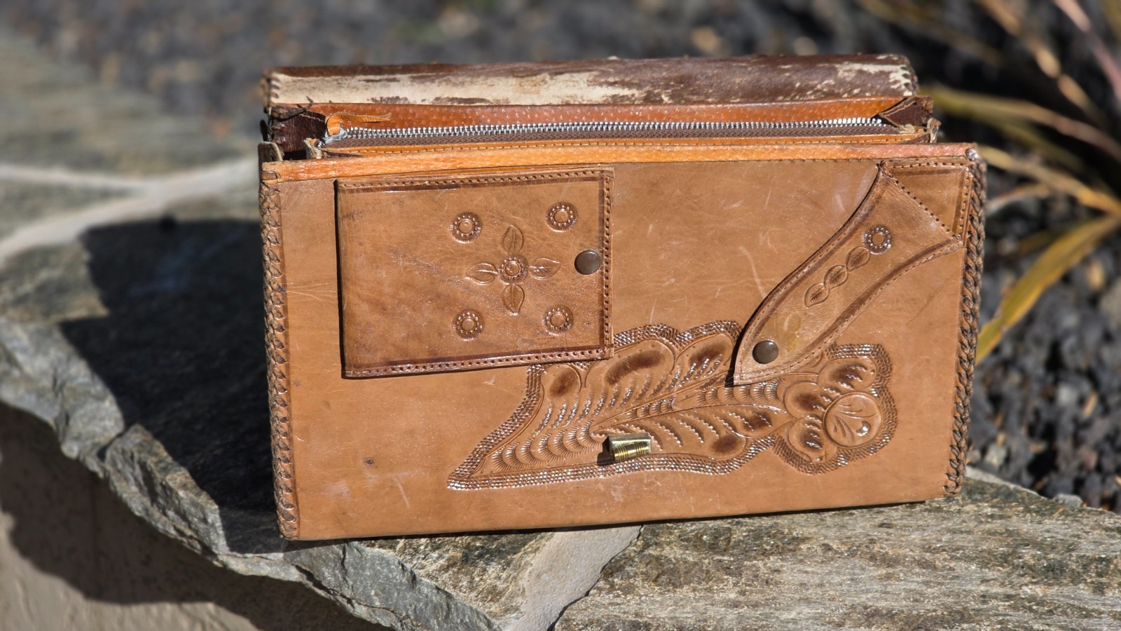 Vintage Reversible brown/white Cowhide & Tooled Leather Western Purse