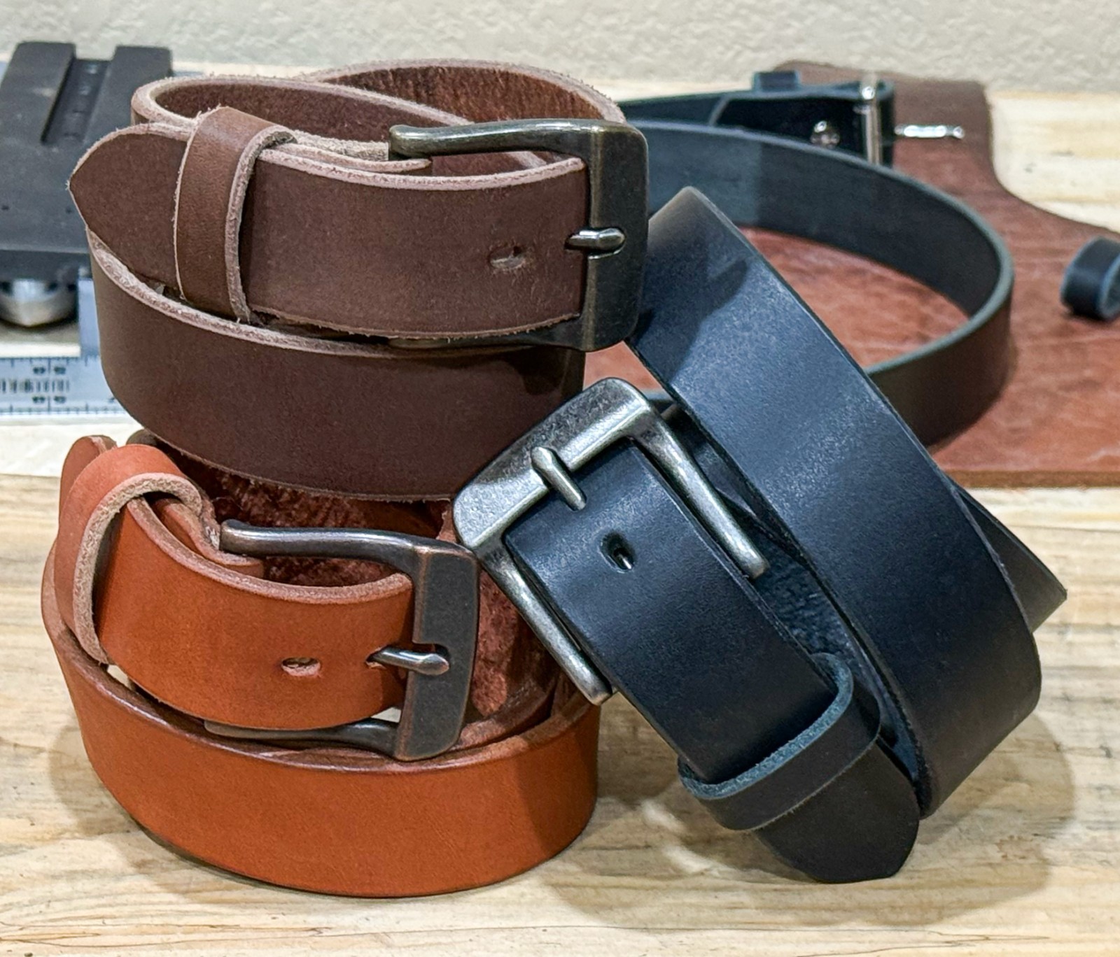 Men’s Full Grain Leather Belt – 1.5” Veg Tanned Cowhide, Heavy-Duty, Made in USA