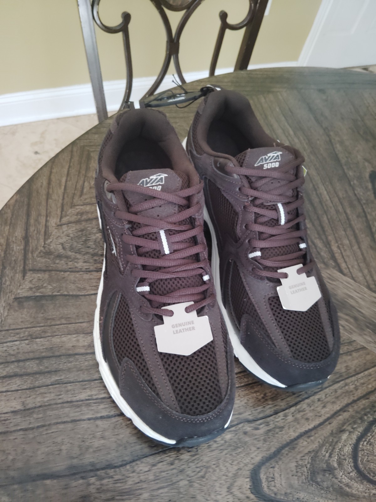 avia men’s 5000 performance walking sneakers