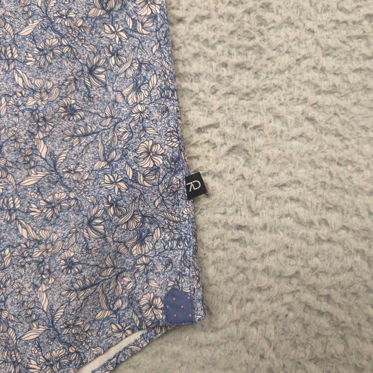 7Diamonds Kingston Sunset Shirt Mens Medium Blue Floral Short Sleeve Stretch