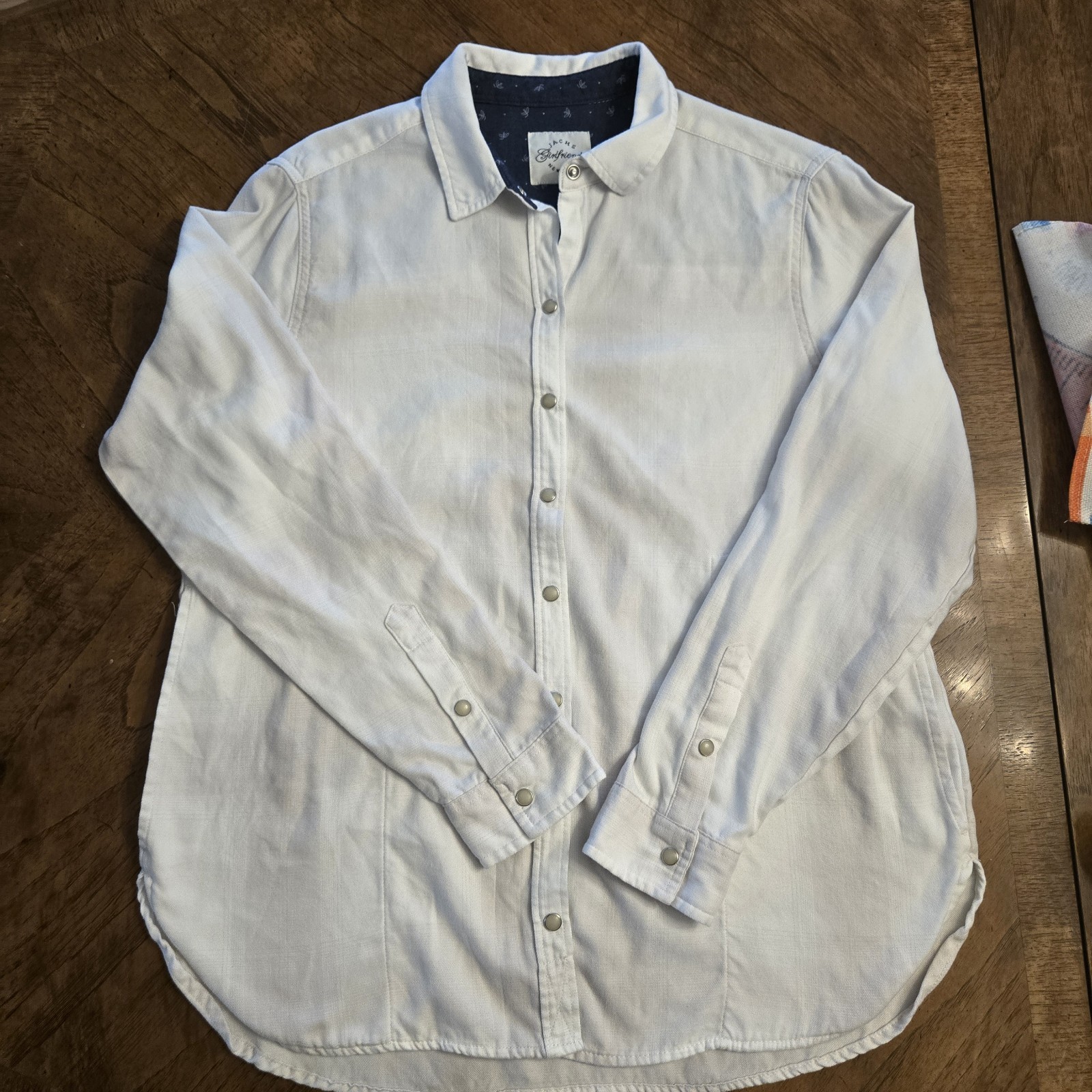JACHS Girlfriend New York women’s White Solid Button-Up Point Collar Shirt M