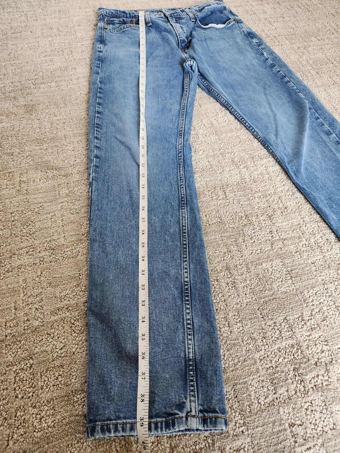 Levi’s Strauss & Co Men’s 505 Series Blue Straight Leg Denim Jeans Size: 31×32