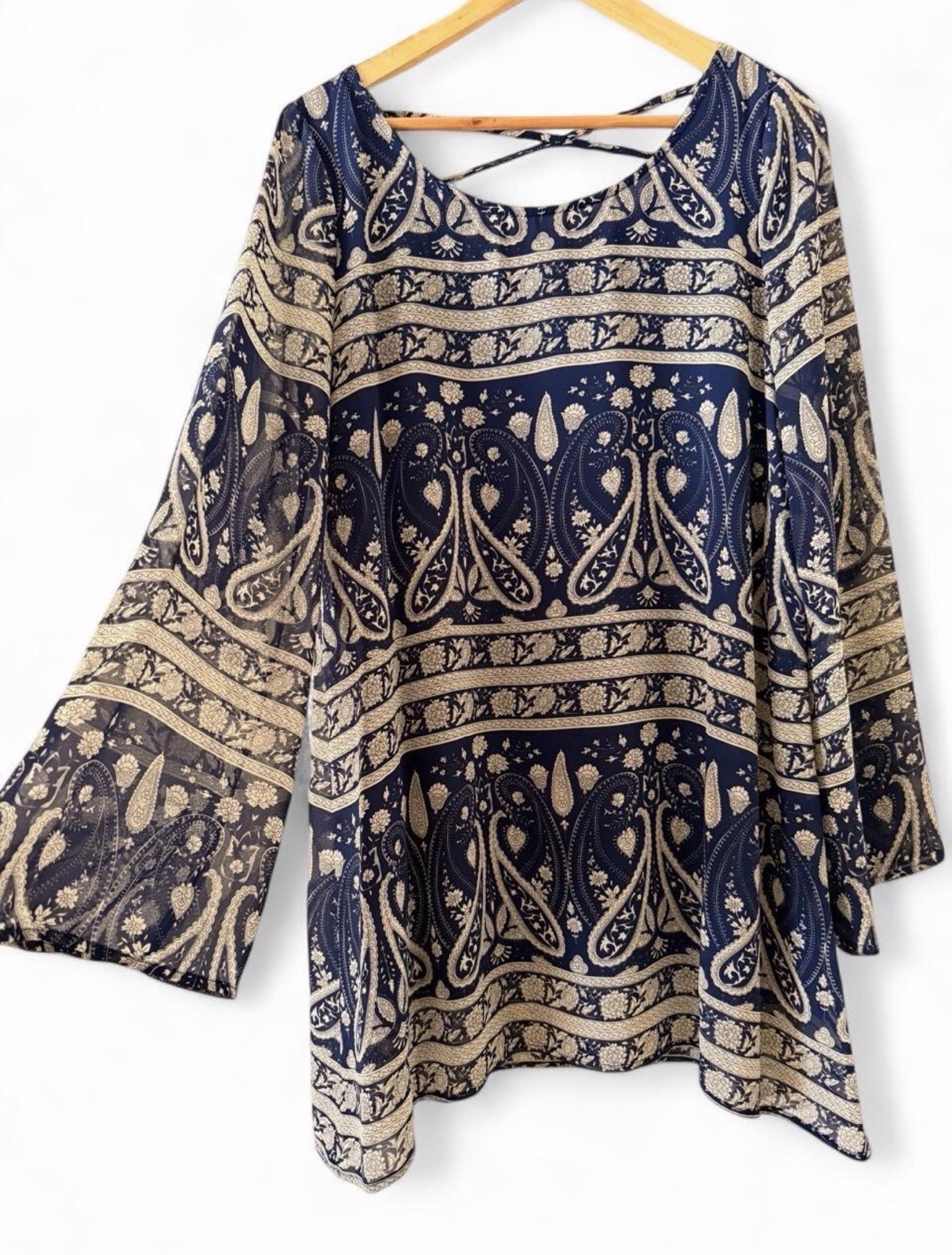 Blu Pepper Blue Beige Paisley Chiffon Bell Sleeve Scoop Neck Tunic Dress L