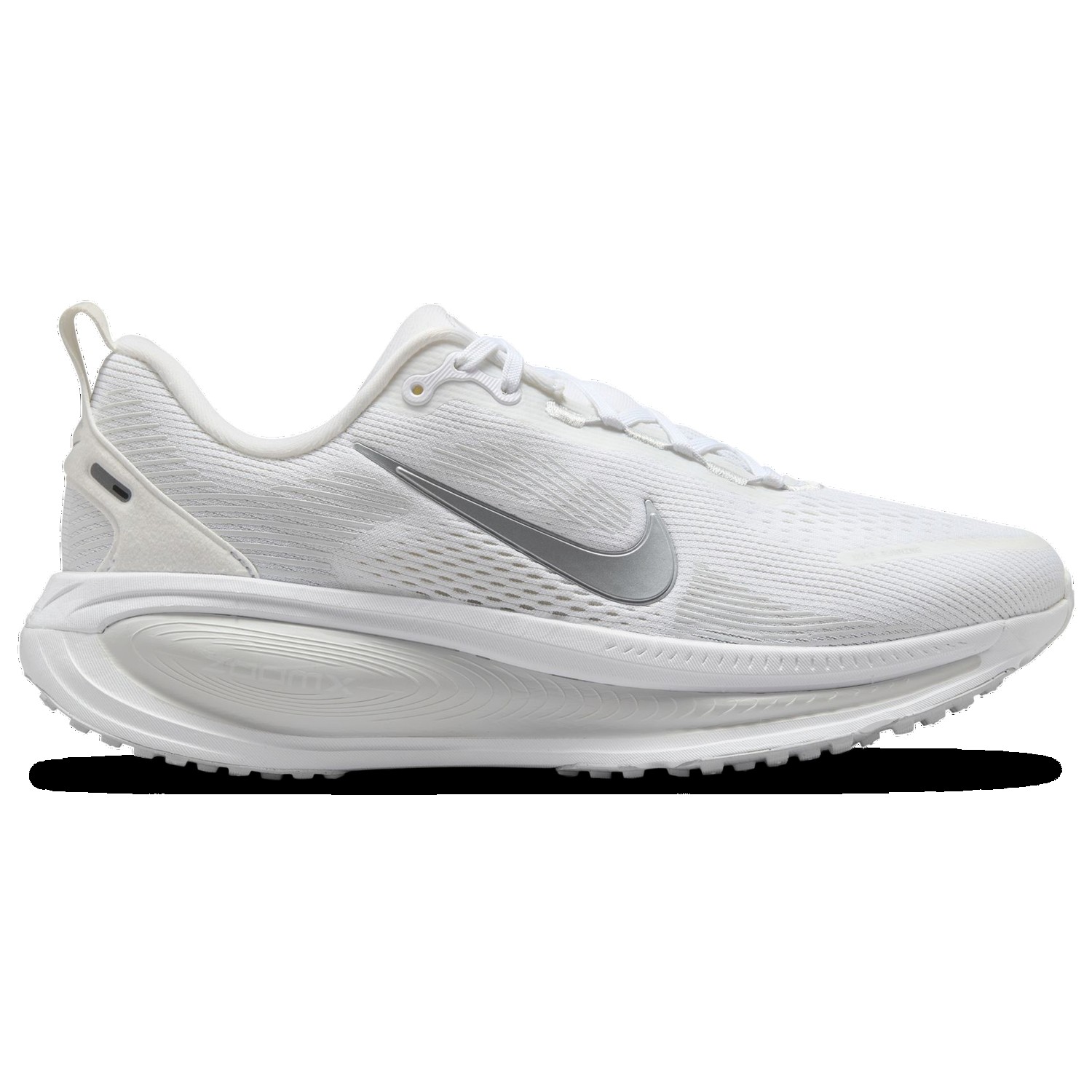 Nike Vomero 18 Women’s Road Running Shoes (White/Phot)