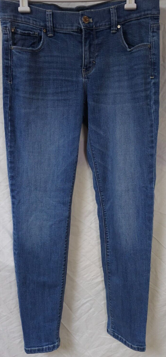 White House Black Market 6R Skinny Low Rise Med Wash Zipper At Ankle Jeans W30