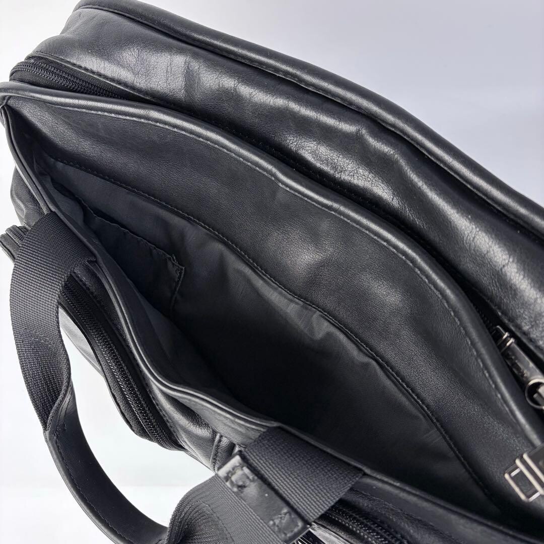 TUMI Black Leather Briefcase T-Pass A4 PC Pocket Business Bag 963516D4