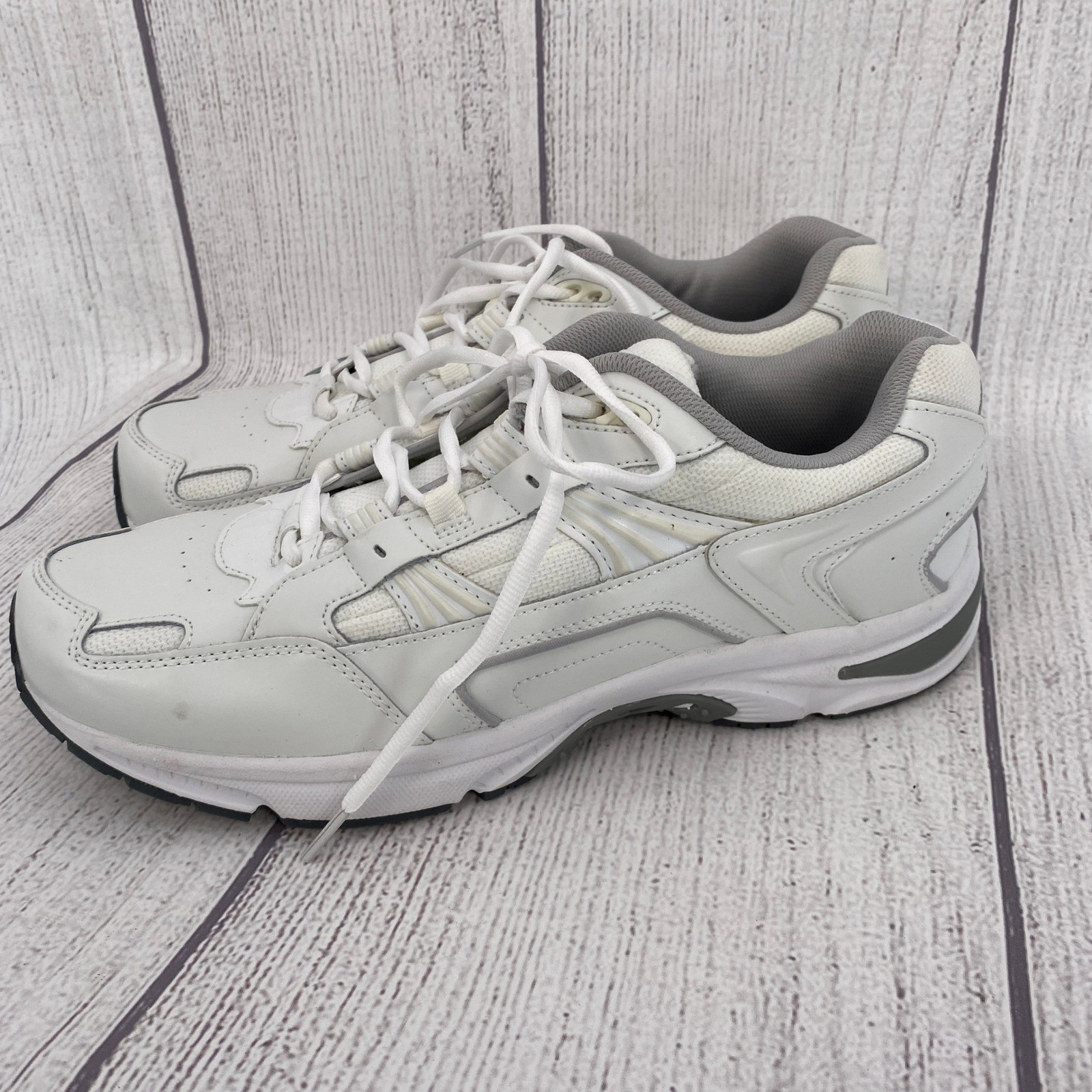 Vionic 23MWALK Walking Shoes Mens 12 Wide White Grey Leather Mesh Sneakers