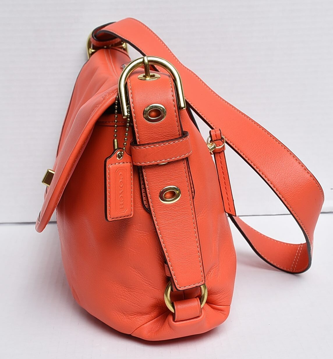 New COACH Z Leather Flap Duffle Bag MSRP $328 Orange Z23987 B4B4D