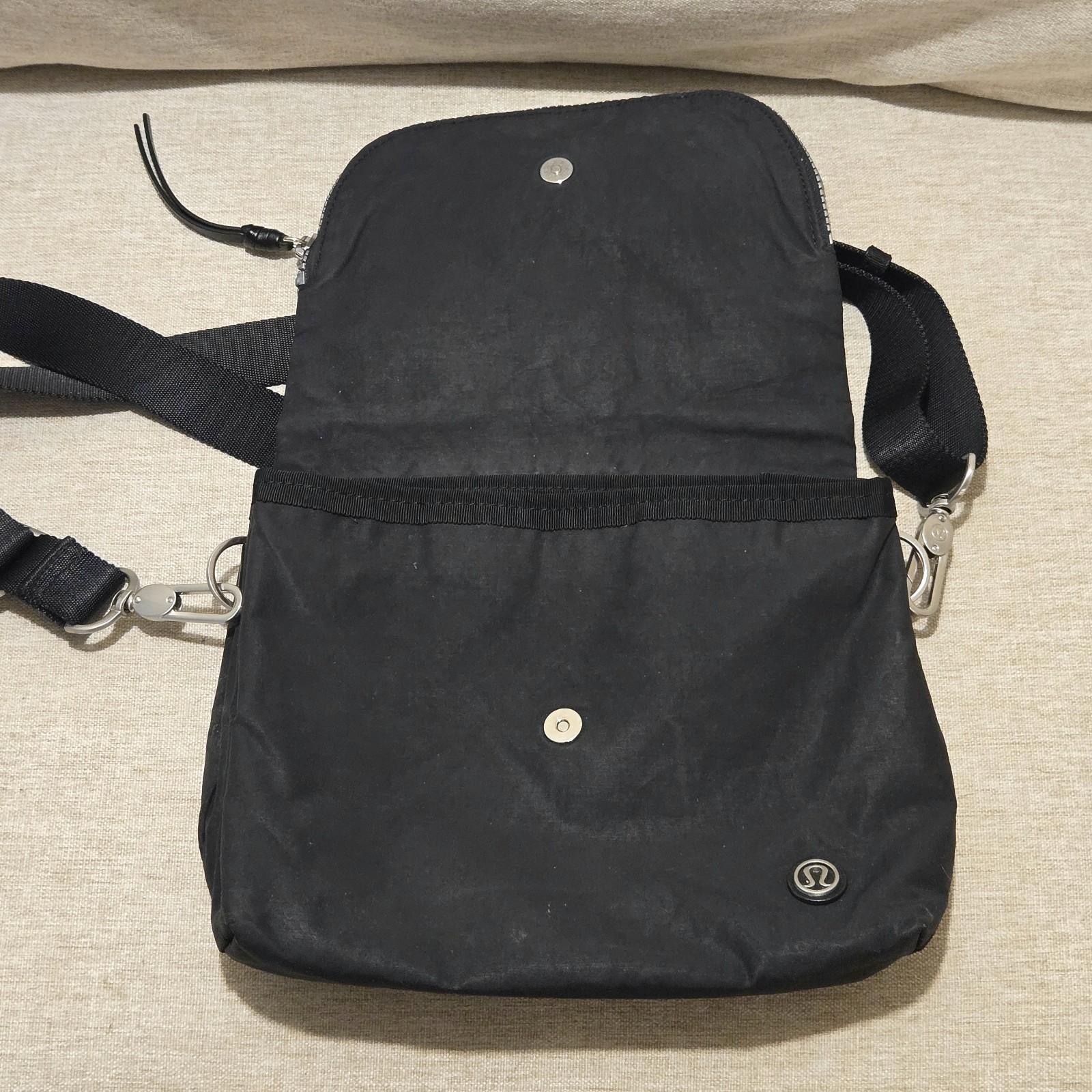 Lululemon Party Om “Go Your Om Way” Crossbody Black Nylon Messenger Bag Purse