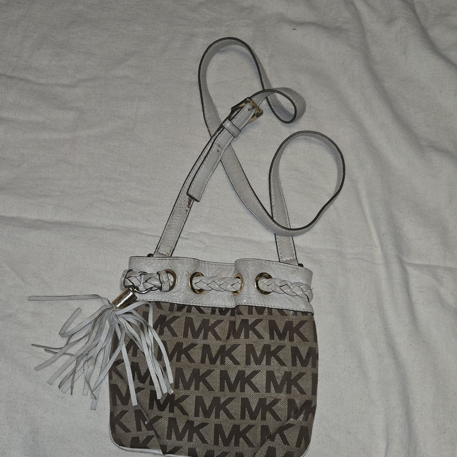 Michael Kors Signature Logo Crossbody Bag Beige/Brown/White Tassel Strap