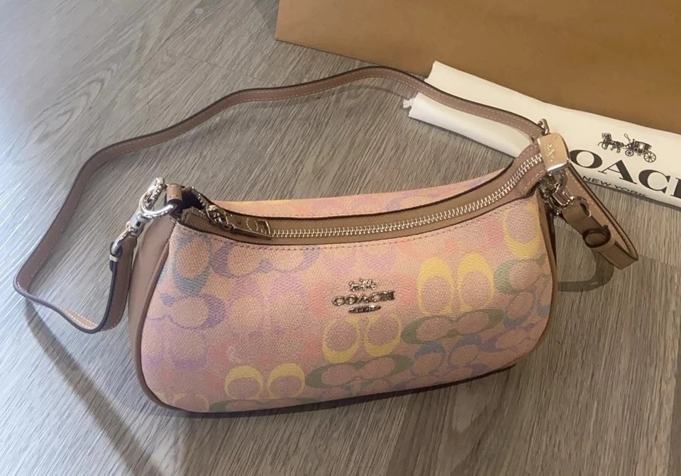 COACH Teri Shoulder Bag In Rainbow Signature Canvas & Leather CDA91 Silver/Sand