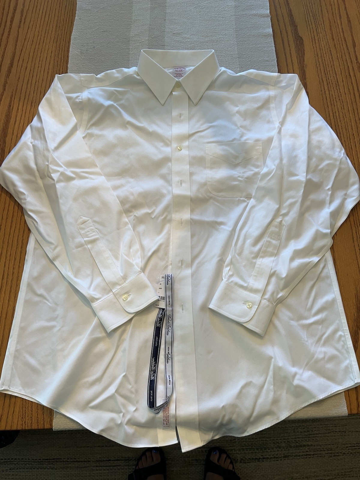Brooks Brothers Traditional Fit Non-Iron White Cotton Dress Shirt 16-34