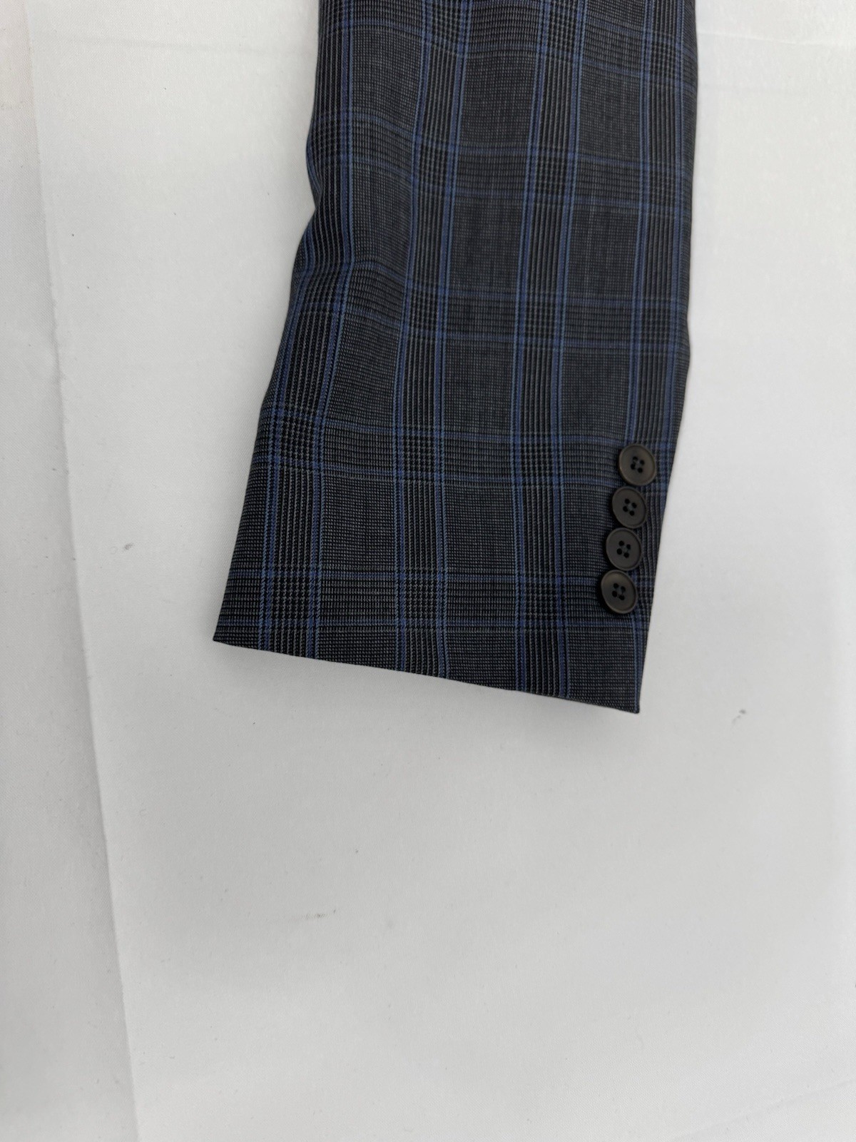 Armani Exchange 2 Piece Wool Suit 38 Pants 30WX 29L Gray/Blue Plaid