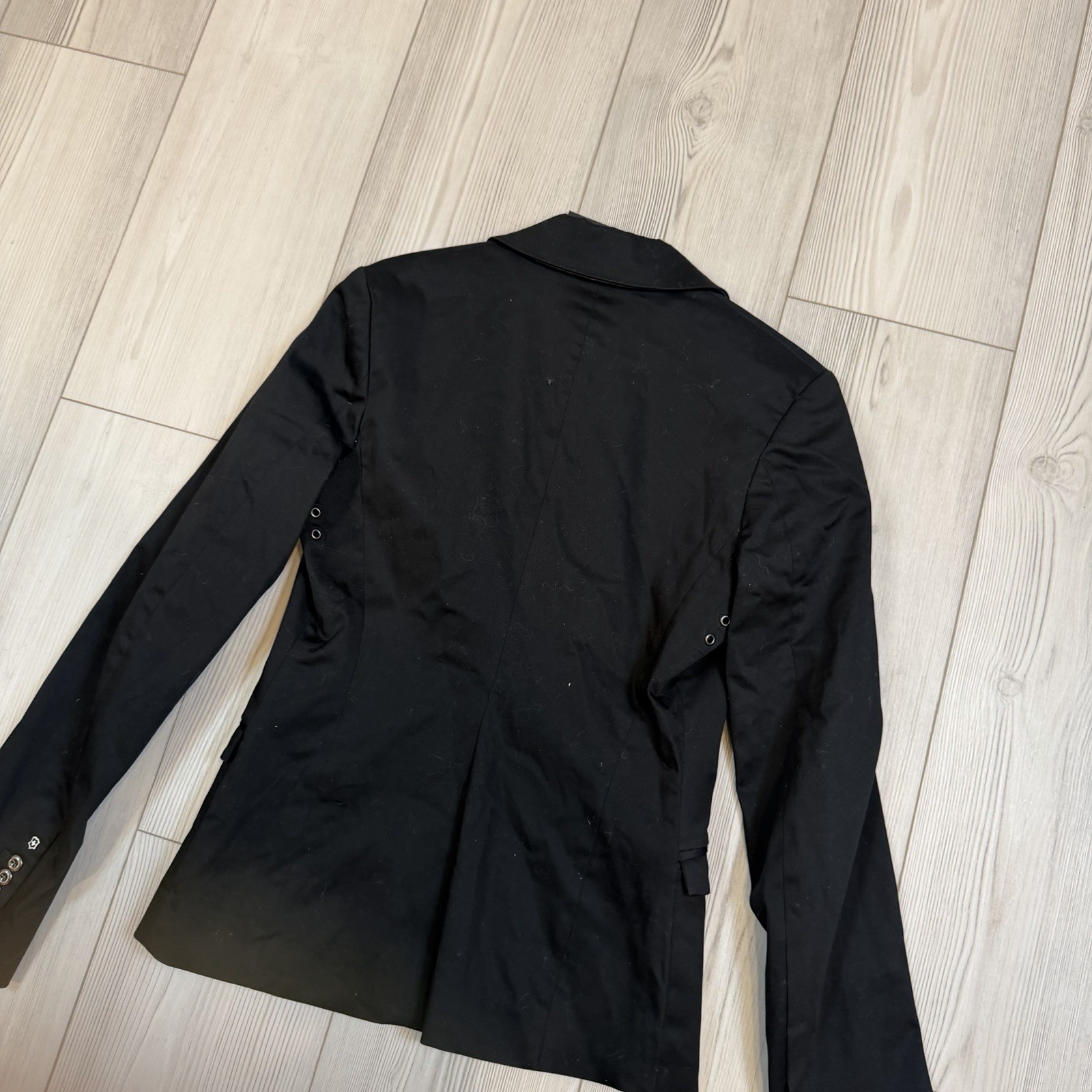 NWT Victorinox Size 4 Geneva Blazer Black One Button Closure