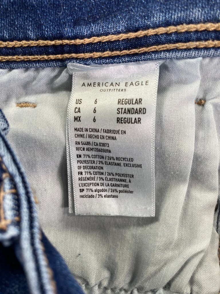 American Eagle Kick Boot Jeans Womens 6 Reg Blue Stretch Medium Wash Denim