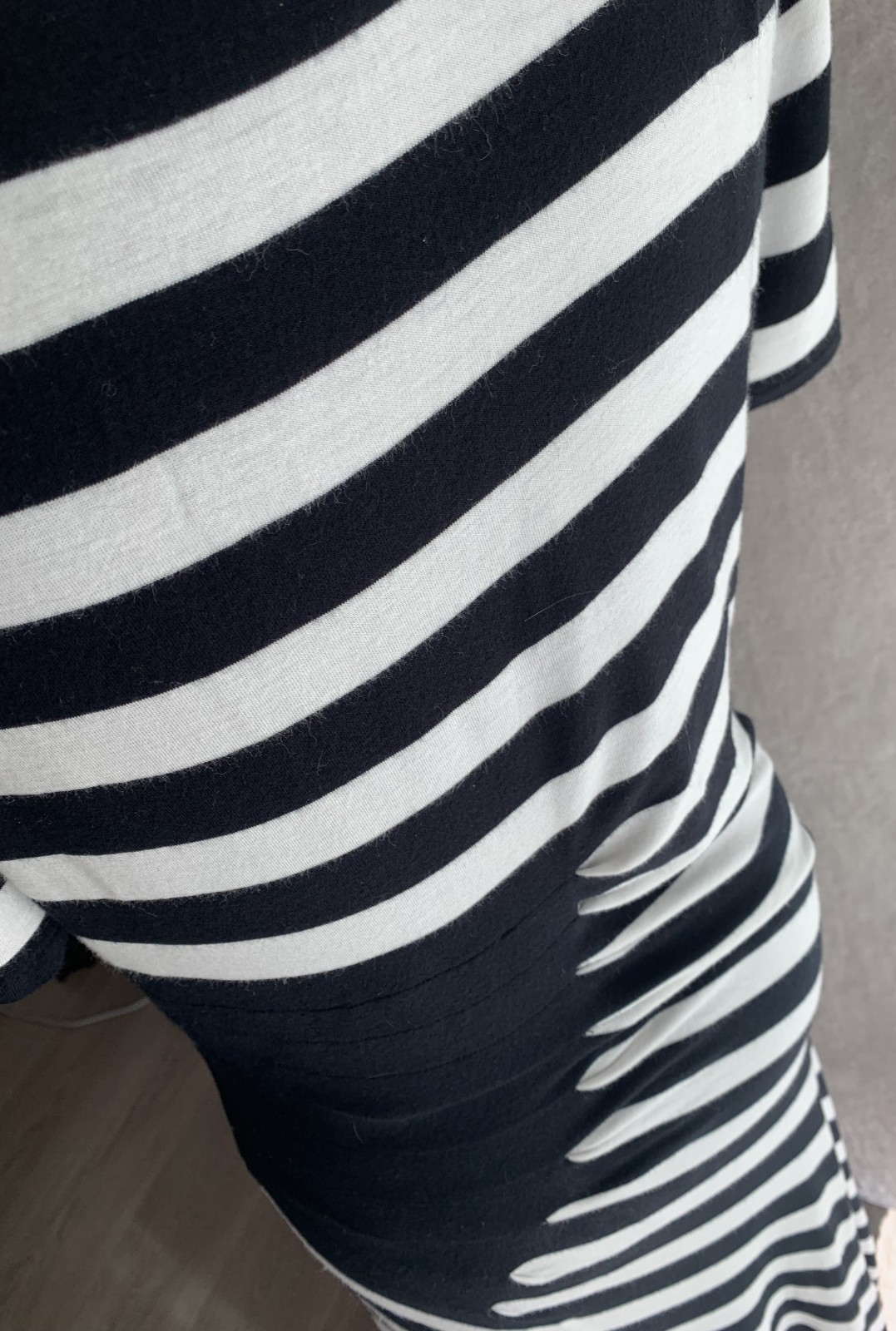 Black White Striped Optical Illusion Maxi Dress Short Sleeve Fit & Flare Size L