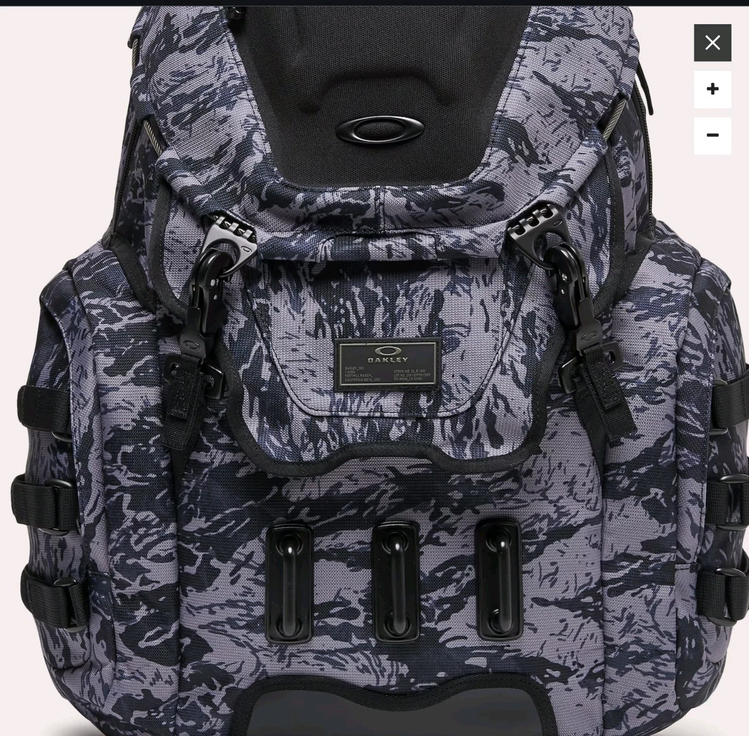 MENS OAKLEY KITCHEN SINK GRAY TIGER CAMO BACKPACK BRAND NEW WITH TAGS AUTHENTIC!