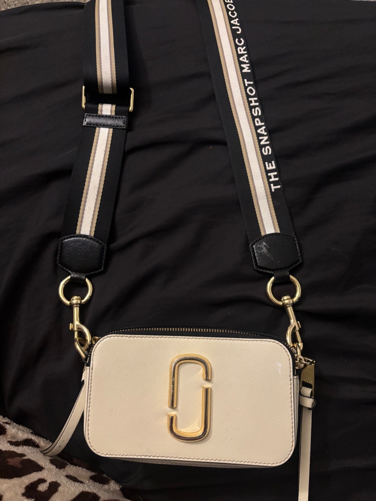Marc Jacobs Snapshot Bag Beige Black Gold