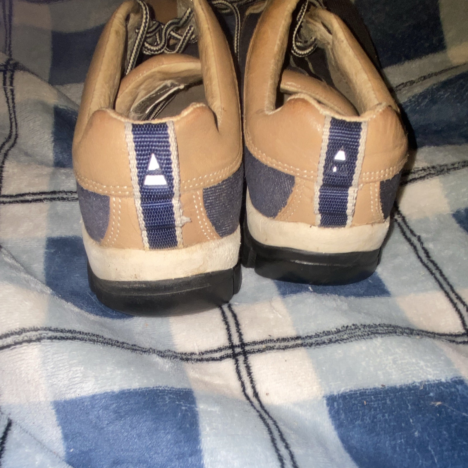 Perry Ellis Men’s Spin Low US 8 M Navy/Beige Canvas & Leather Lace-Up Sneakers