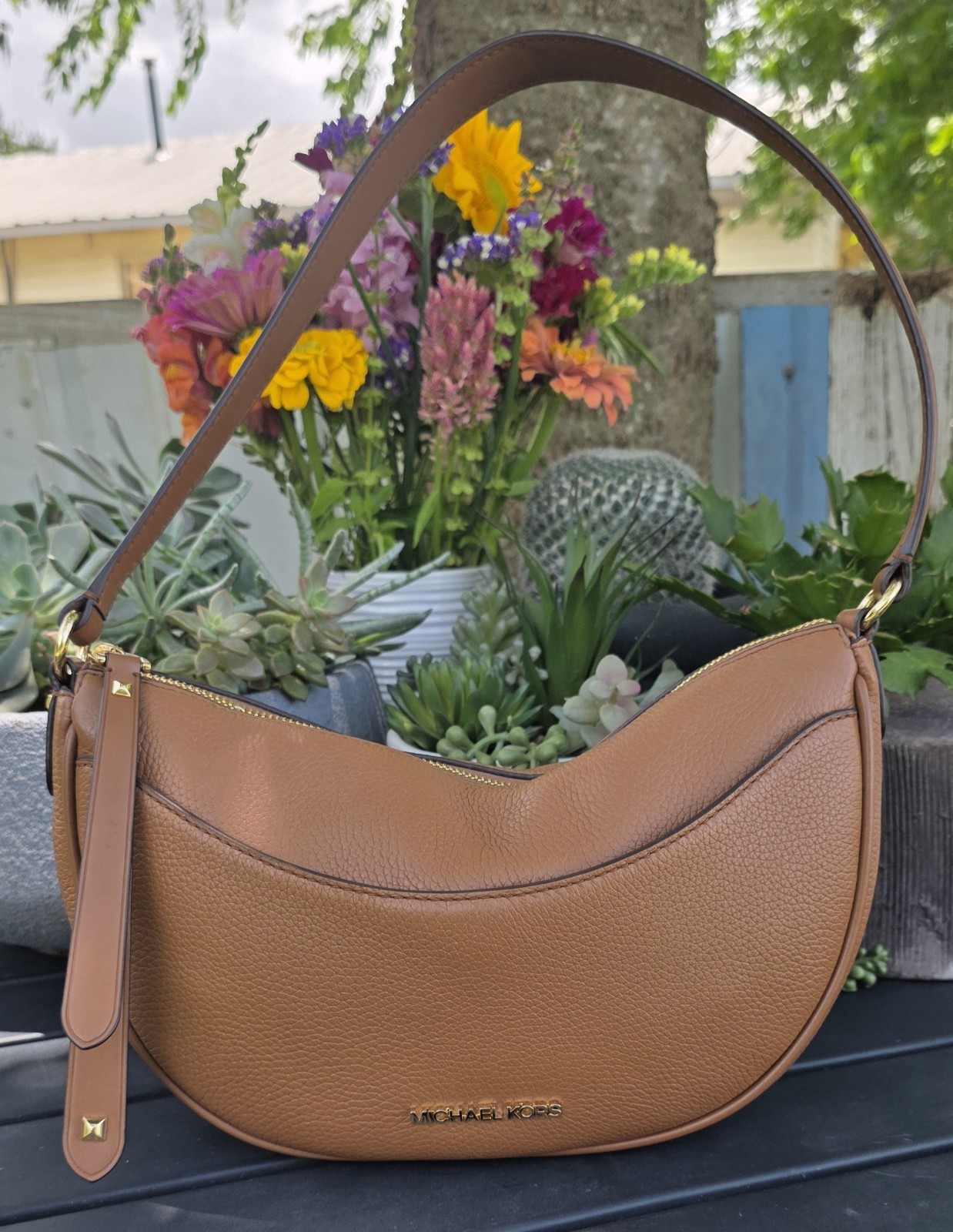 Michael Kors Tan Pebbled Crescent Medium Shoulder Bag Zip/Magnetic Gold Hardware
