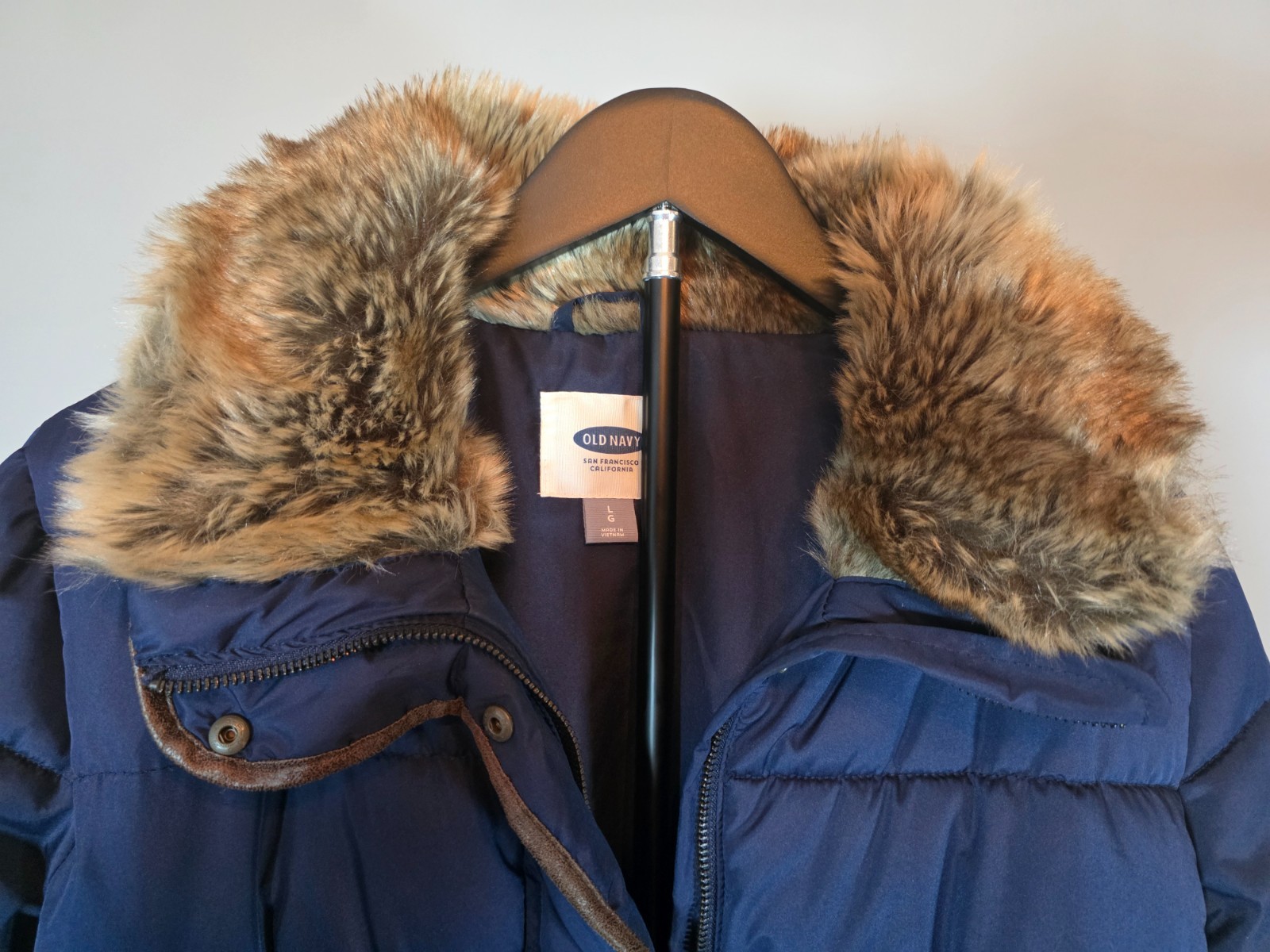 Old Navy Womens Large Navy Blue Puffer Jacket Faux Fur Collar Trim Quilted Coat