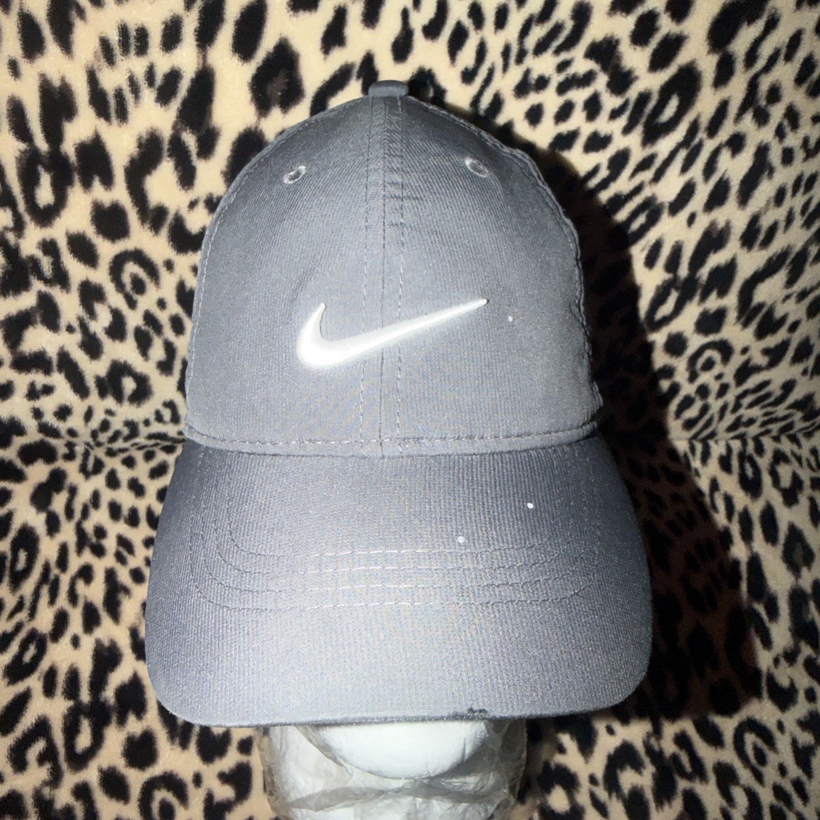 Gray Nike Dri fit hat adjustable Legacy 91 Adjustable