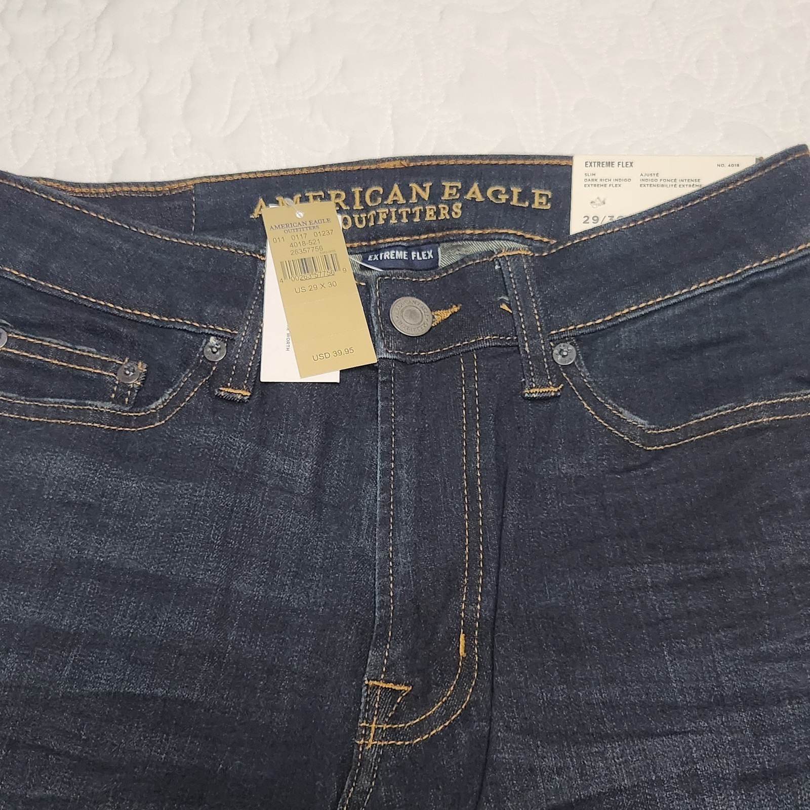 American Eagle Outfitters Extreme Flex Slim Straight Jeans size 29/30 New Tags