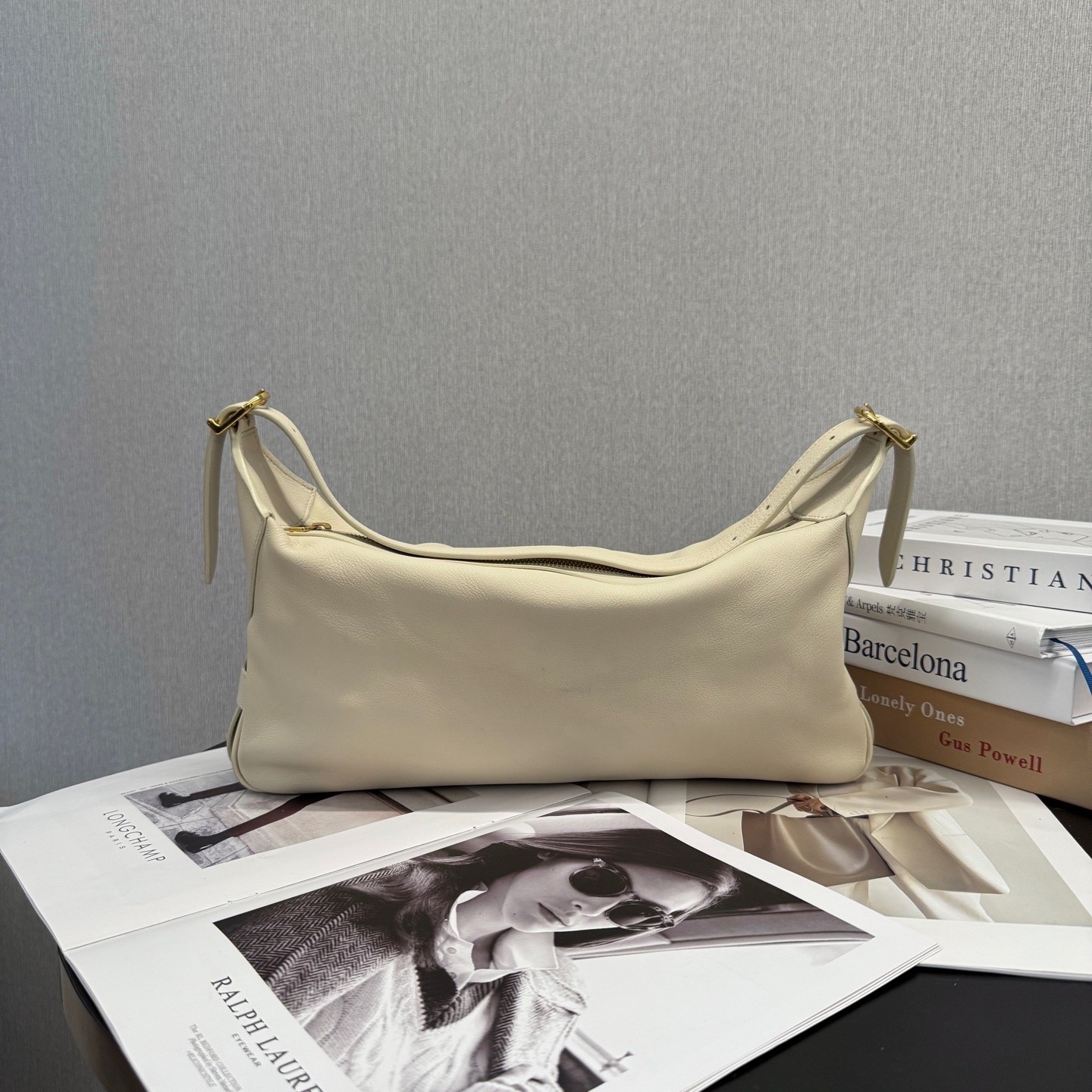 Celine Pre-Owned Authentic Underarm Bag 35*16*6cm Free Tracked Shipping