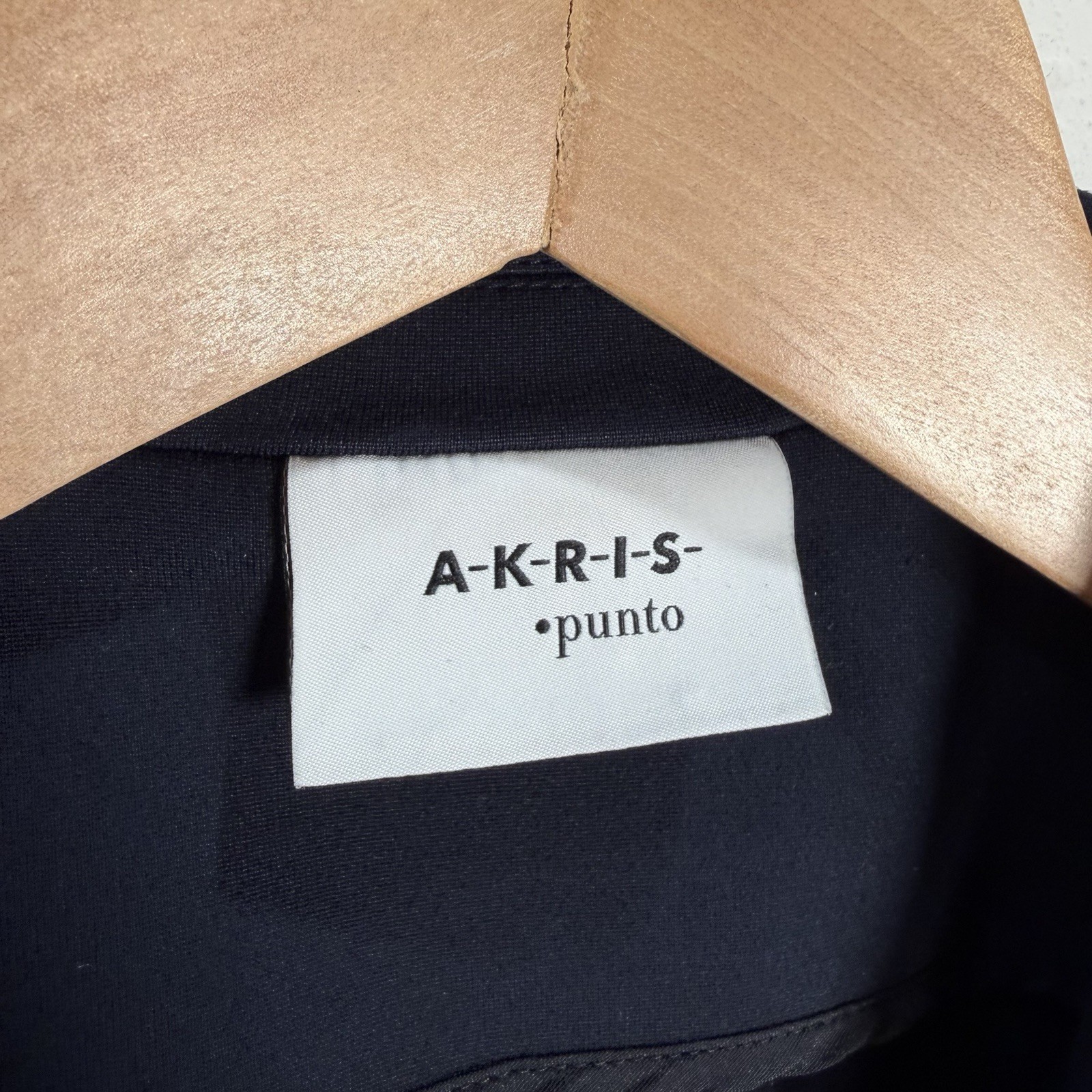 AKRIS Punto Blazer Womens Size 8 Navy Stretch Knit Jacket Raw Seams 3/4 Sleeve