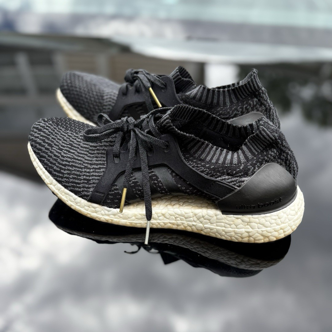 adidas UltraBoost Uncaged Primeknit Black/Gray Lace-Up Low Top men’s Sneaker