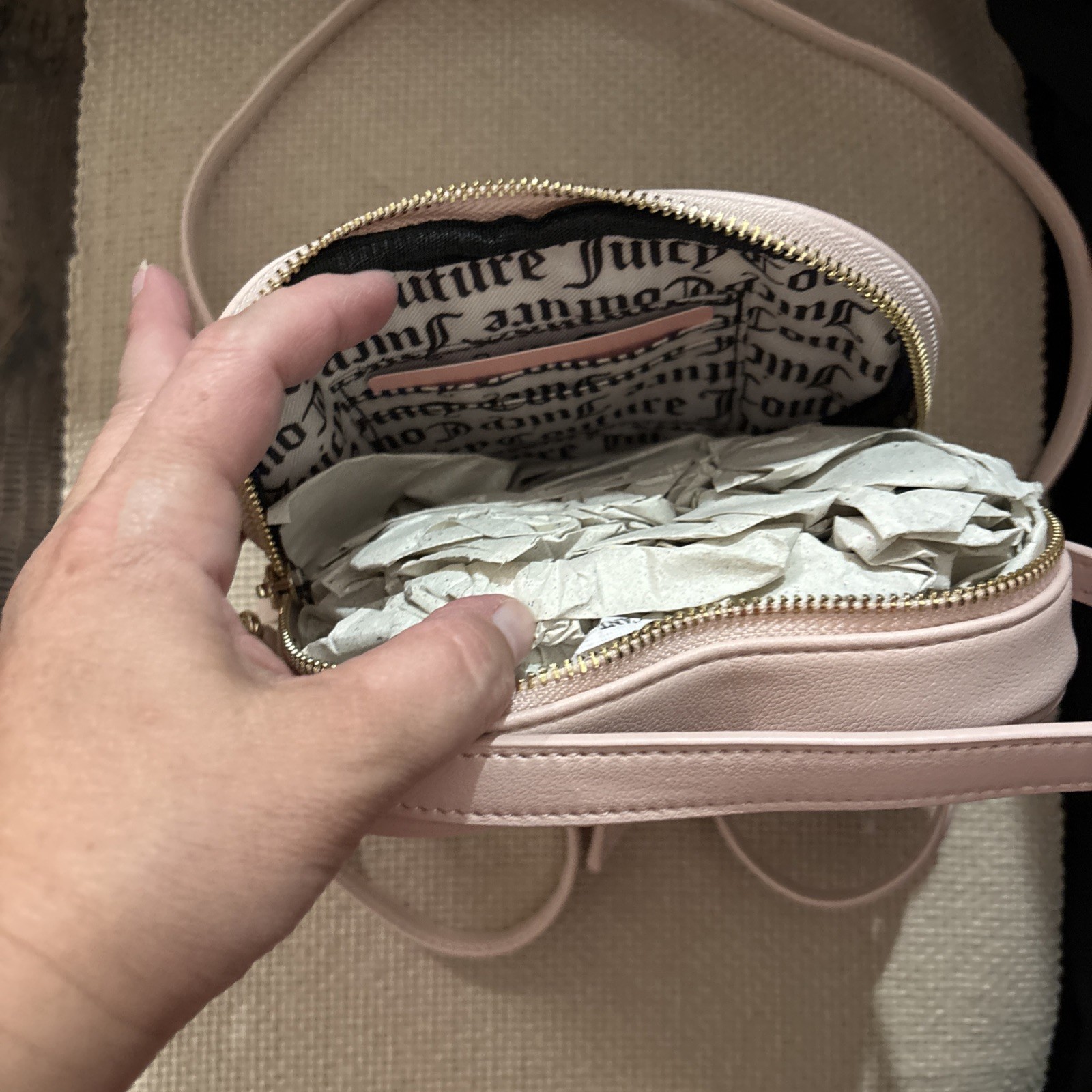 NWT Juicy Couture Pink Clay #2 Precious Moments Heart Crossbody MSRP $118