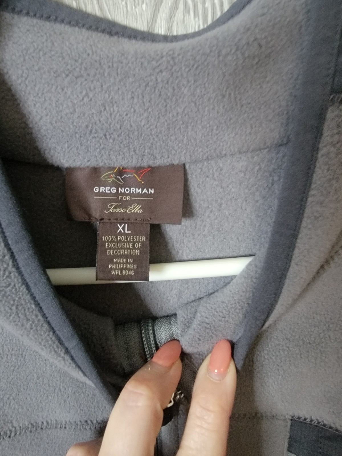 Greg Norman for Tasso Elbo Men’s XL Gray Vest Full Zip Front Outdoors