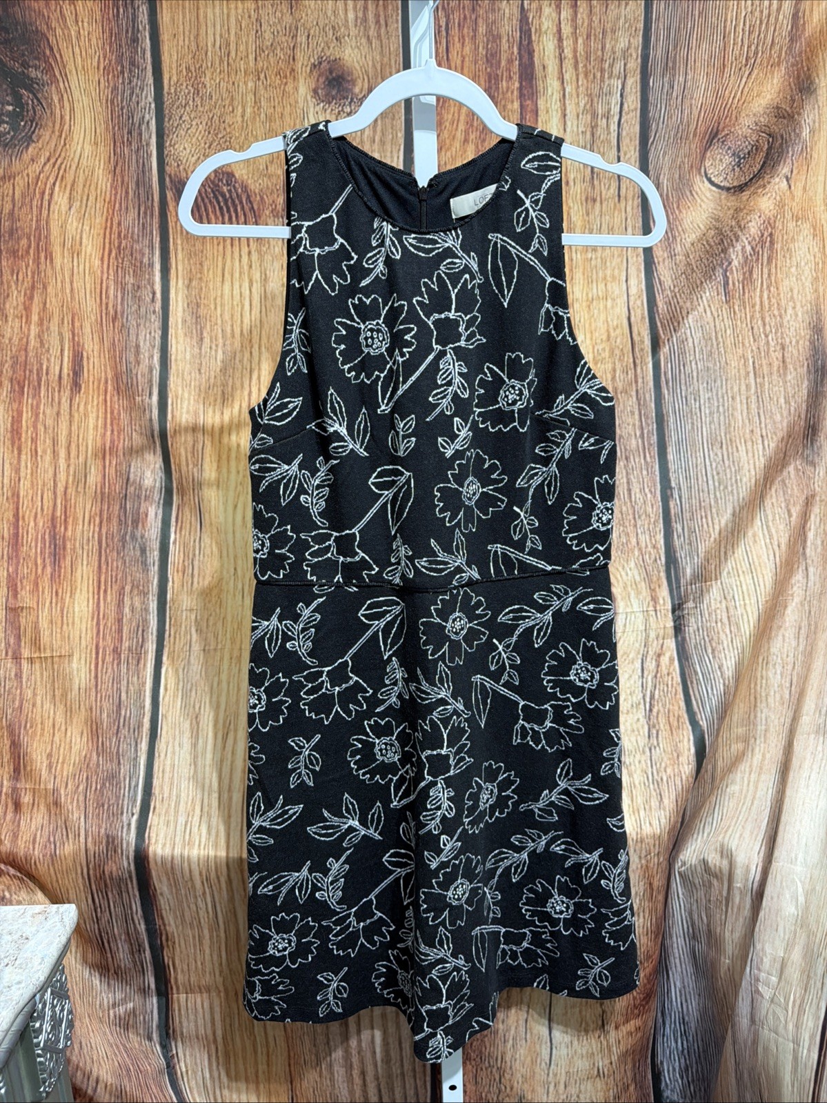 NWT! Ann Taylor Loft Sleeveless Dress Size 4P Black/White B-15